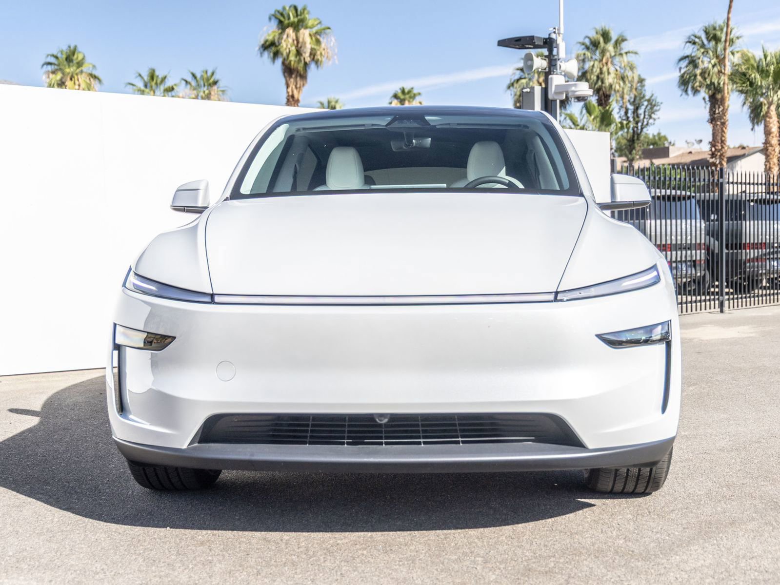 Used 2026 Tesla Model Y 2WD image 3