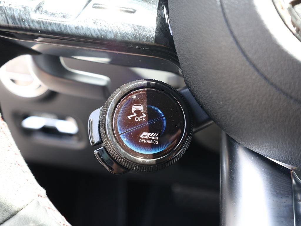 Used 2024 Mercedes-Benz C 63 AMG S image 39