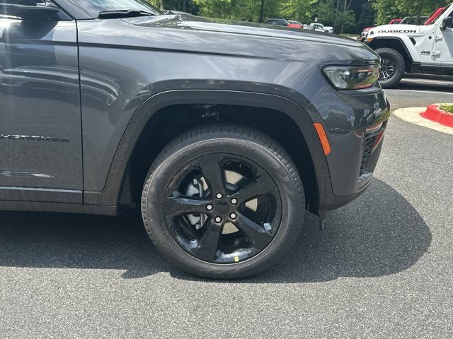New 2026 Jeep Grand Cherokee Limited AWD/4WD image 12
