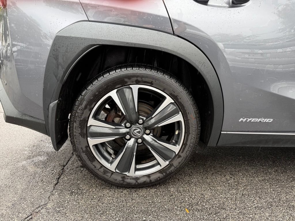 Used 2021 Lexus UX 250h w/ Premium Package AWD/4WD image 26