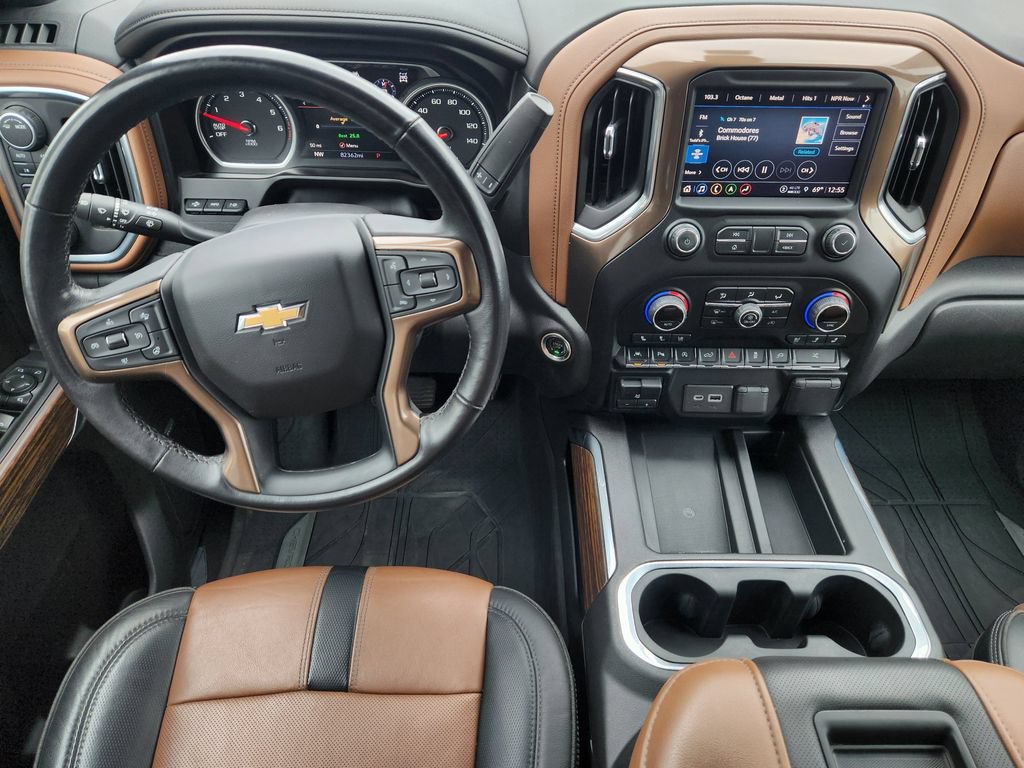 Used 2021 Chevrolet Silverado 1500 High Country w/ Technology Package AWD/4WD image 25