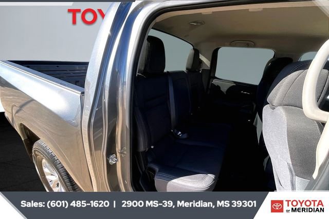 Used 2024 Nissan Frontier SV w/ Technology Package image 19