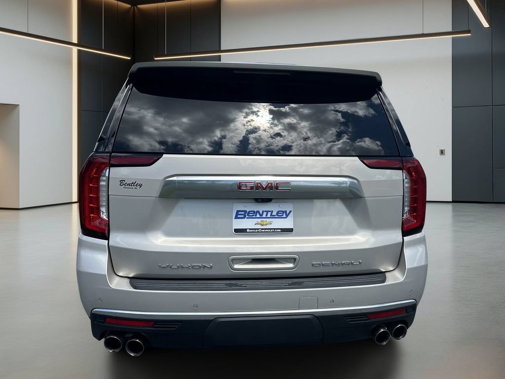 Used 2021 GMC Yukon XL Denali w/ Denali Ultimate Package RWD image 5