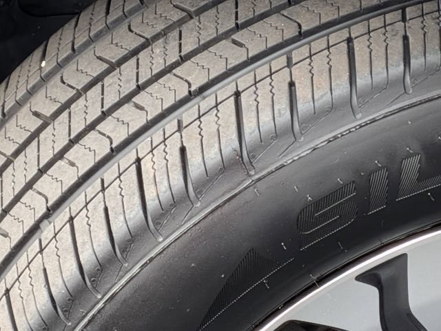 Used 2021 Honda CR-V LX image 11