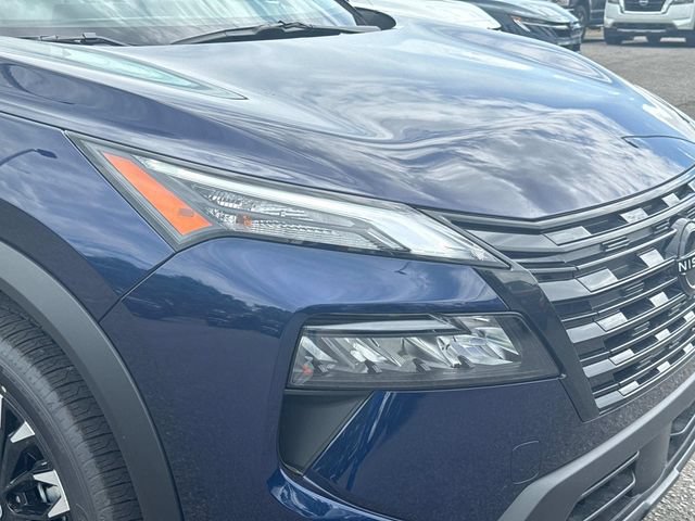 New 2026 Nissan Rogue Dark Armor FWD image 10