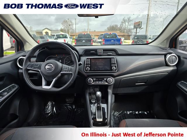 Used 2021 Nissan Versa SR w/ Convenience Package image 13