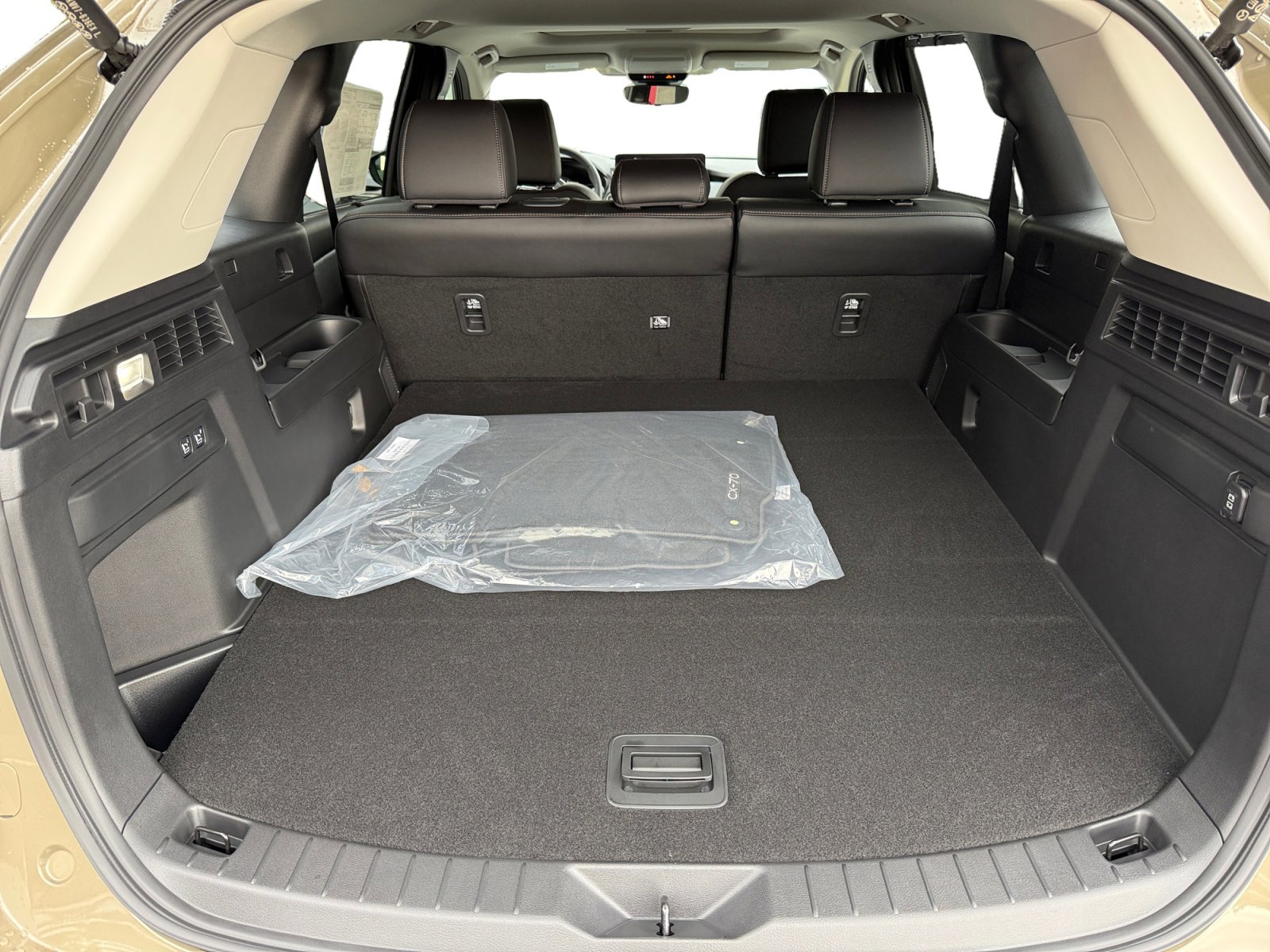 New 2026 MAZDA CX-70 3.3 Turbo w/ Preferred Package image 17