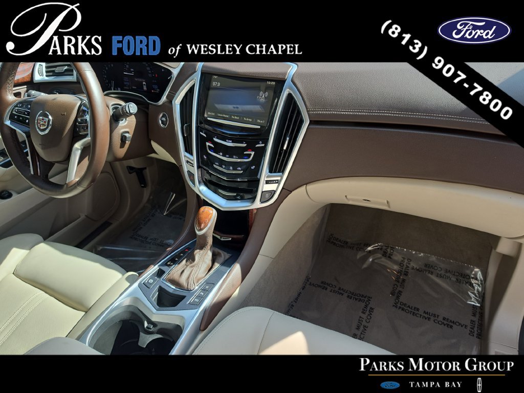 Used 2015 Cadillac SRX Luxury w/ Driver Awareness Package FWD image 11