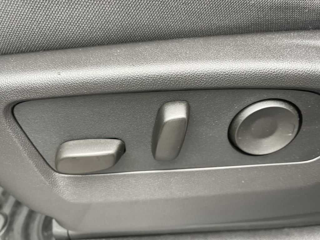 New 2026 Chevrolet Silverado 2500 Custom w/ Custom Value Package image 12