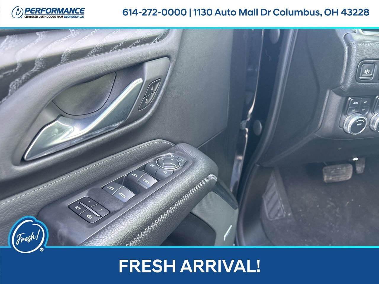 Used 2023 GMC Yukon Denali w/ LPO, Floor Liner Package image 18