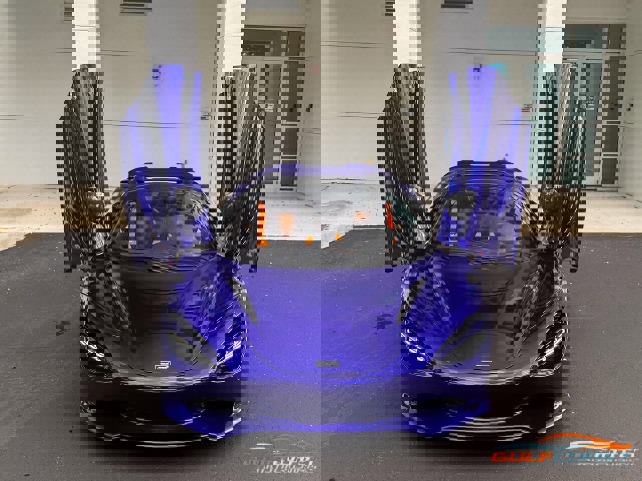 Used 2025 McLaren 750S Spider image 6