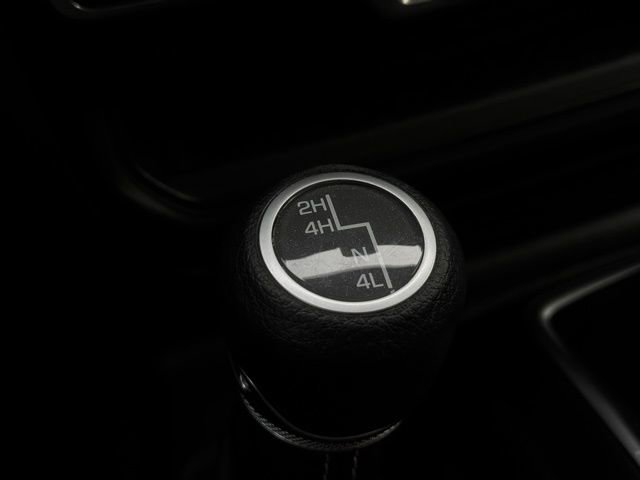 Used 2018 Jeep Wrangler Unlimited Sahara image 34