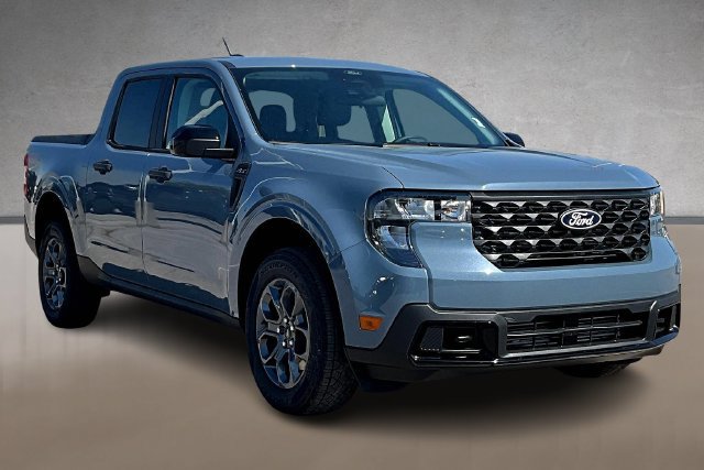 New 2026 Ford Maverick XLT w/ XLT Luxury Package AWD/4WD image 2