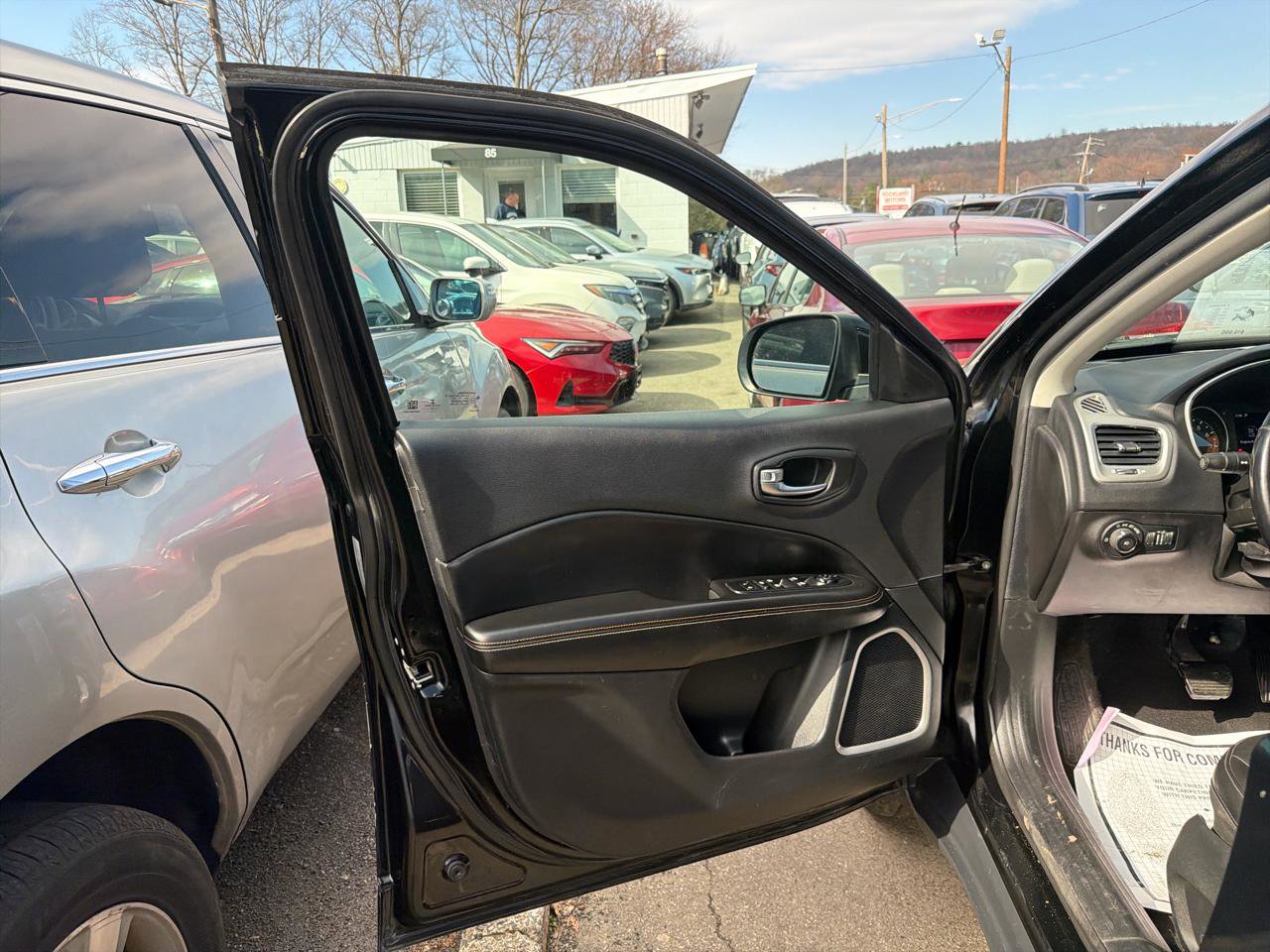 Used 2020 Jeep Compass Latitude w/ Cold Weather Group image 15