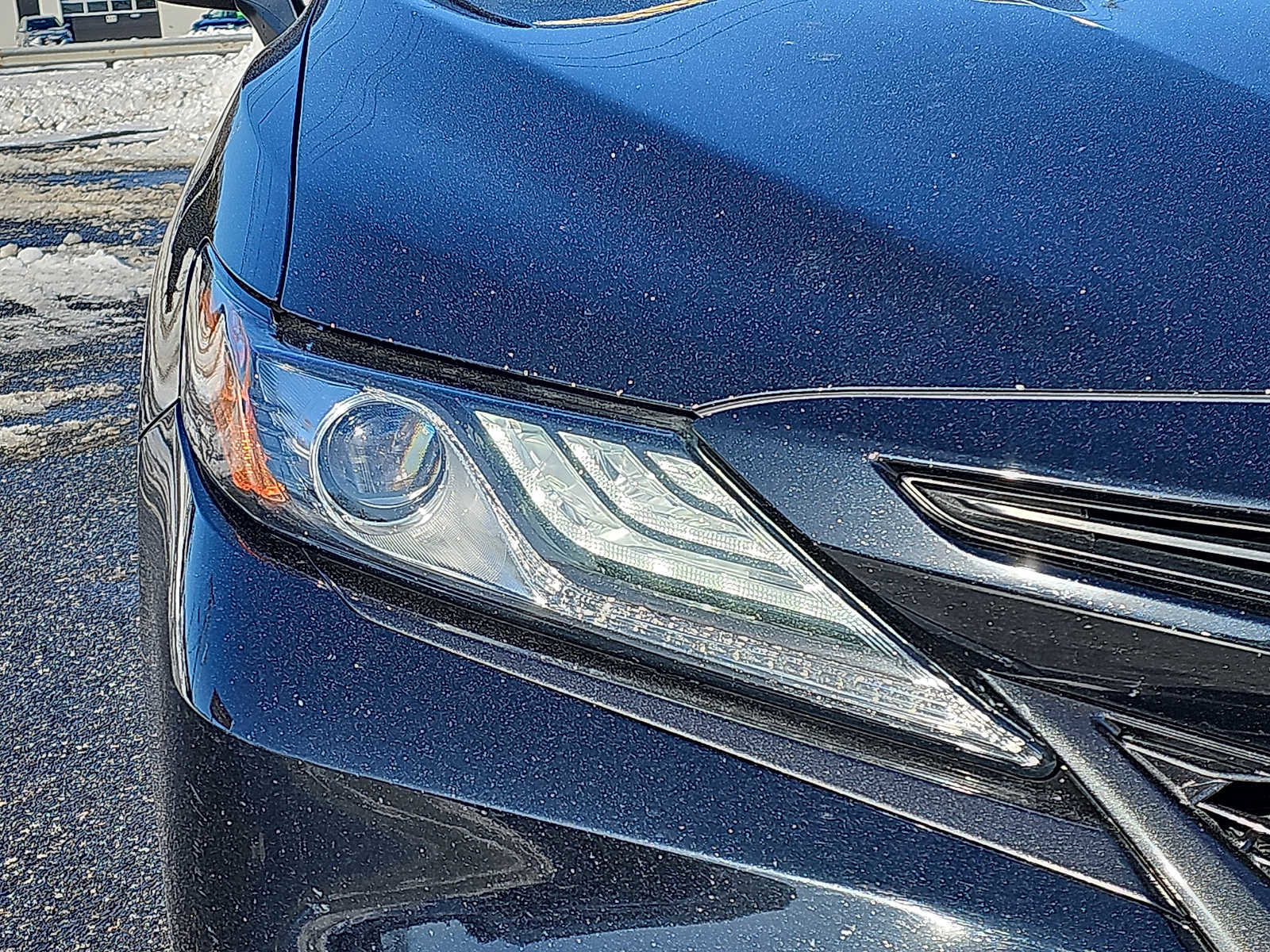 Used 2022 Toyota Camry XSE image 9