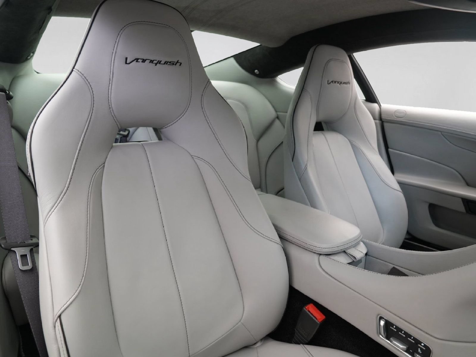 Used 2016 Aston Martin Vanquish Coupe RWD image 25