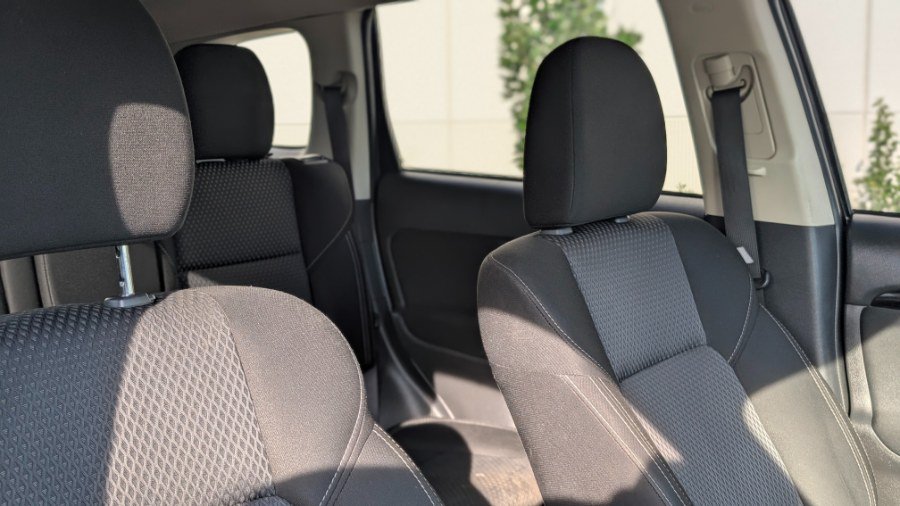 Used 2020 Mitsubishi Outlander ES FWD image 24