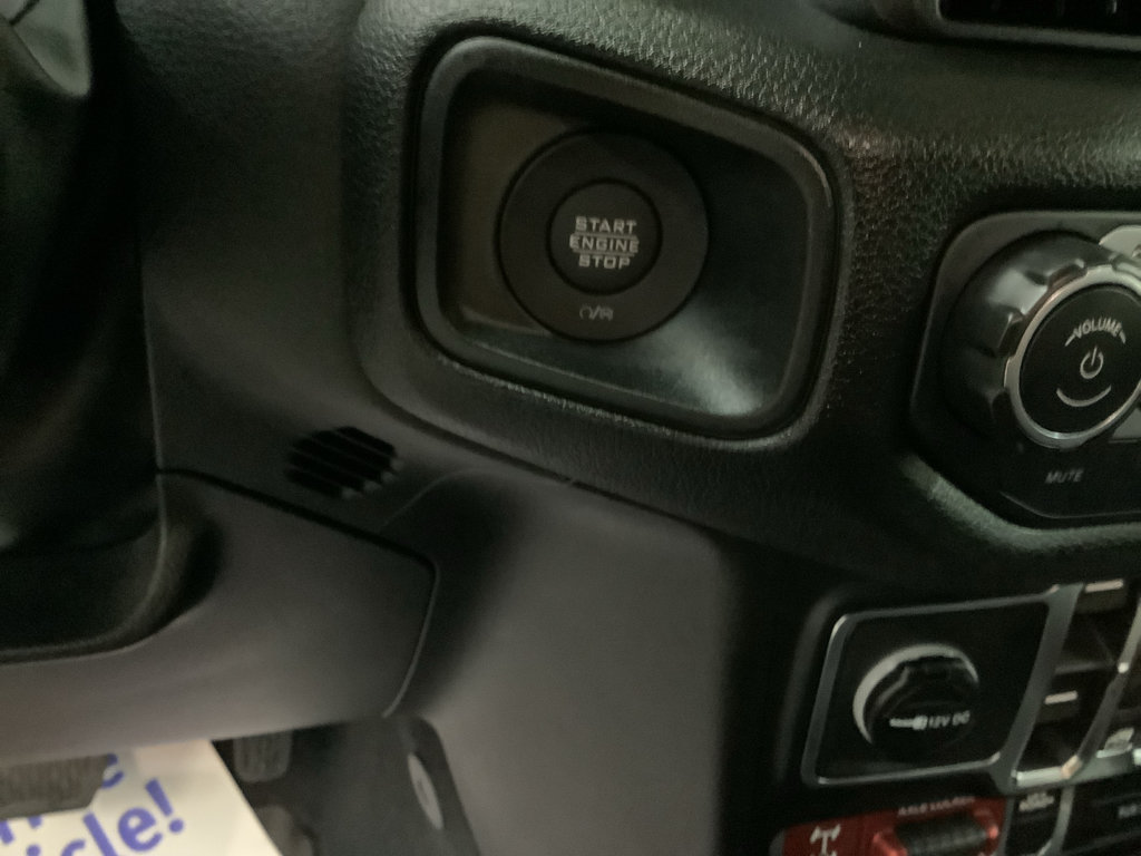 New 2026 Jeep Wrangler Unlimited Sport w/ Dual Top Group AWD/4WD image 16