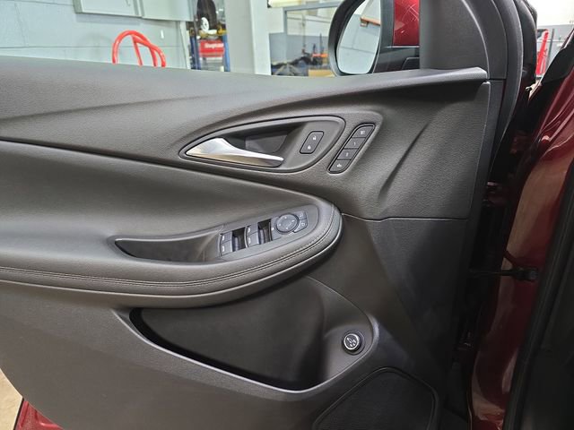 Used 2023 Buick Encore GX Essence w/ Experience Buick Package image 30