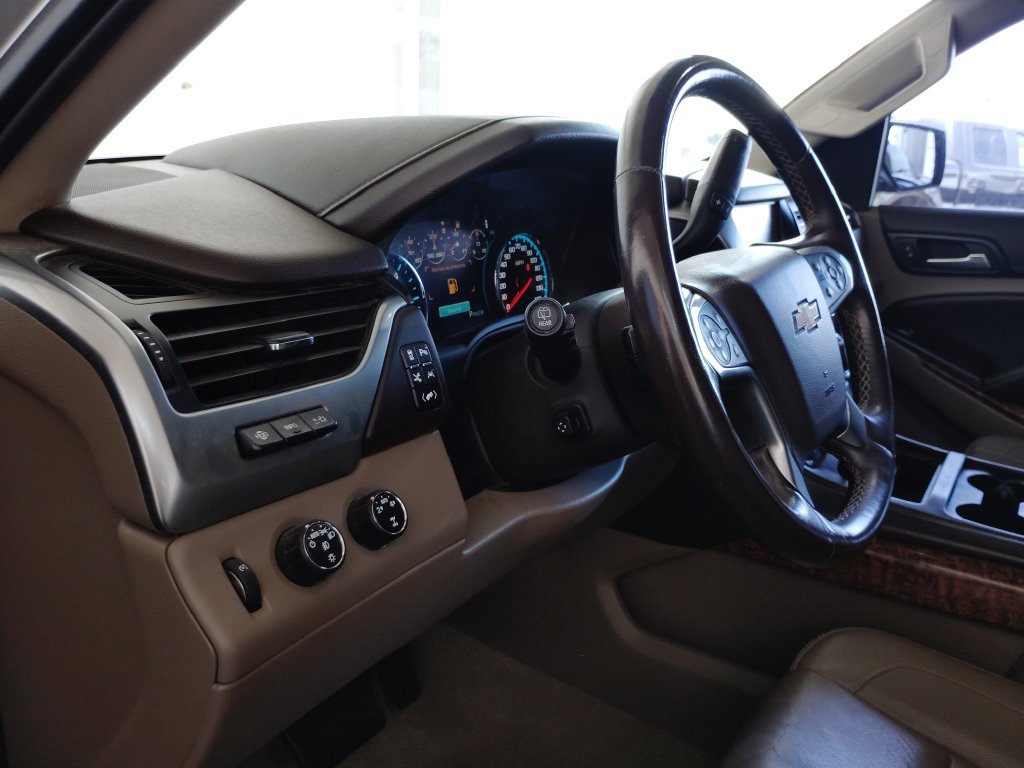 Used 2016 Chevrolet Tahoe LTZ AWD/4WD image 27