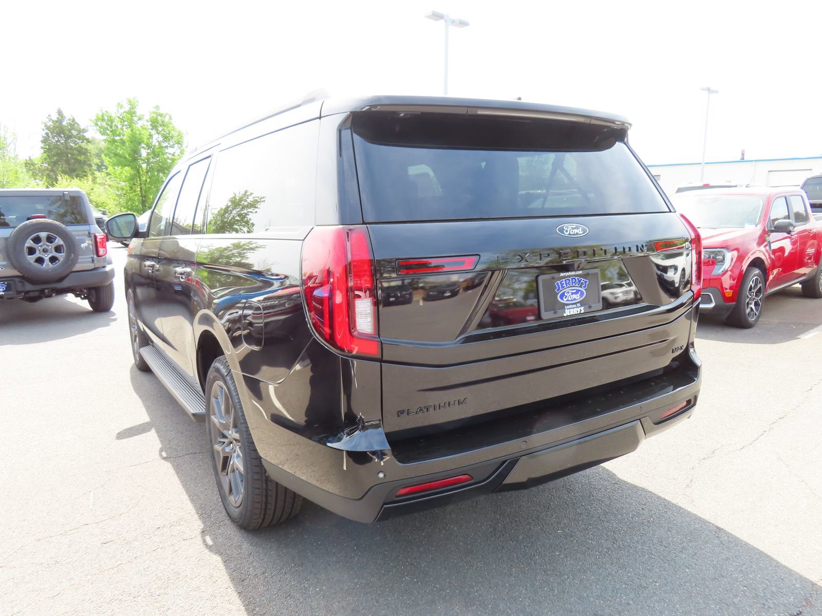New 2026 Ford Expedition Max Platinum AWD/4WD image 6