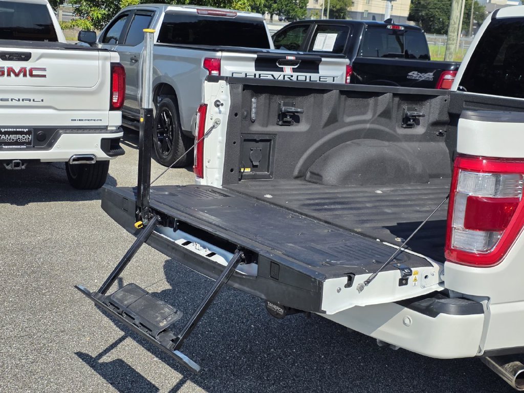 Used 2022 Ford F150 Lariat w/ Max Trailer Tow Package AWD/4WD image 27