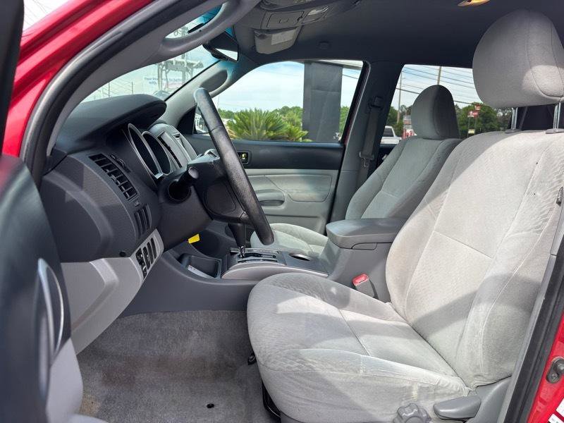 Used 2011 Toyota Tacoma PreRunner w/ SR5 Pkg #2 RWD image 13