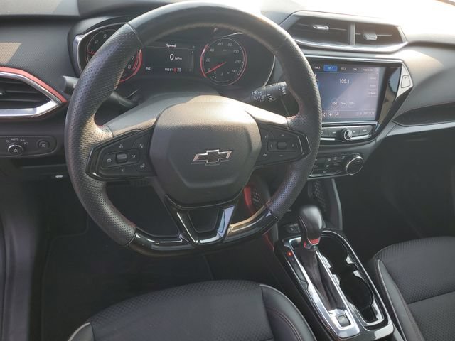 Certified 2022 Chevrolet TrailBlazer RS w/ Sun and Liftgate Package AWD/4WD image 19