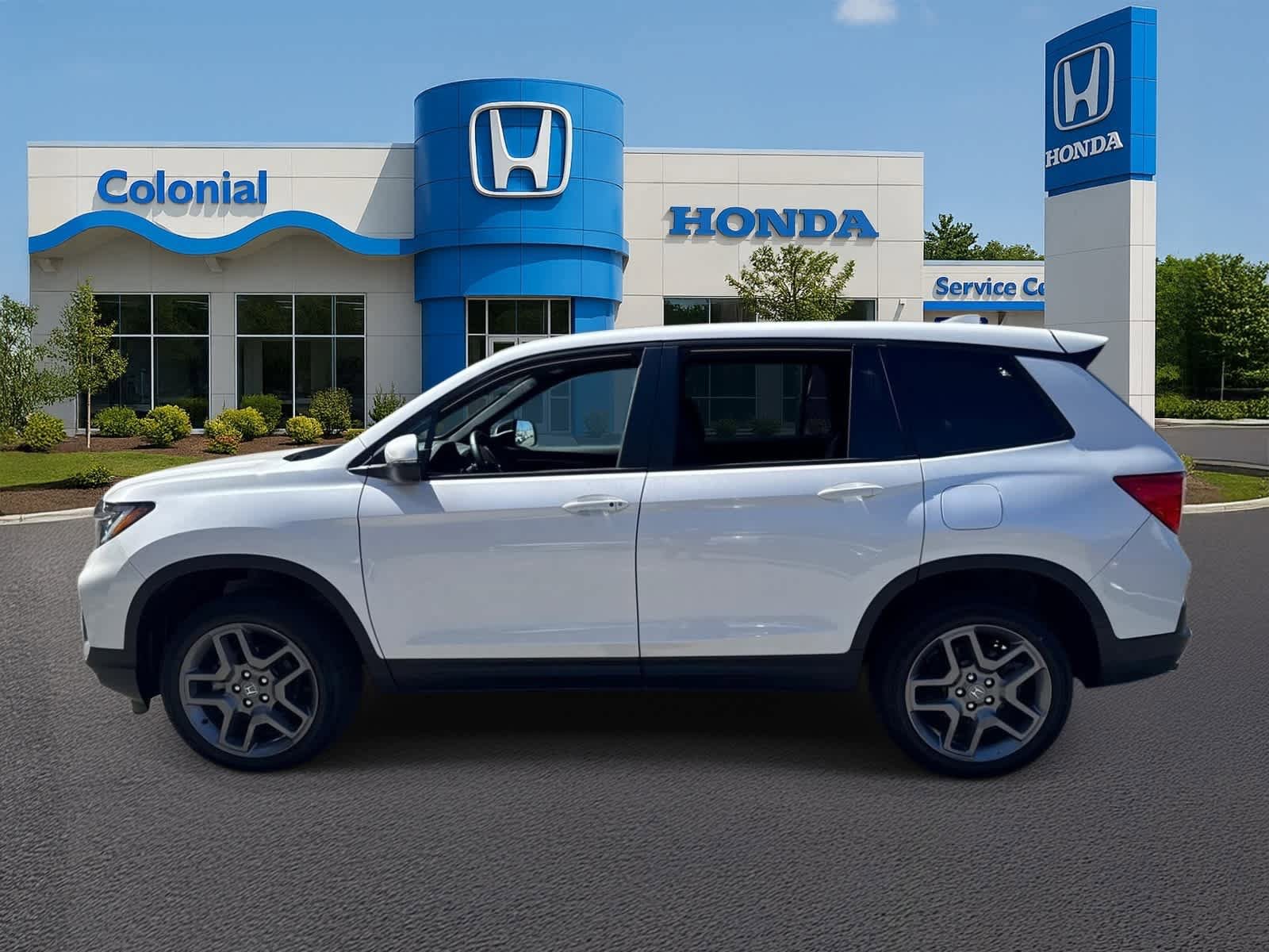 Used 2023 Honda Passport EX-L image 3