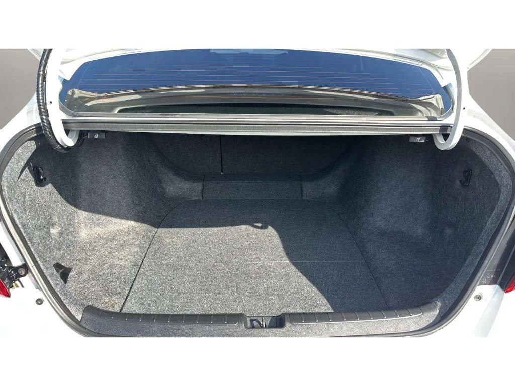 Used 2020 Honda Accord EX-L image 9