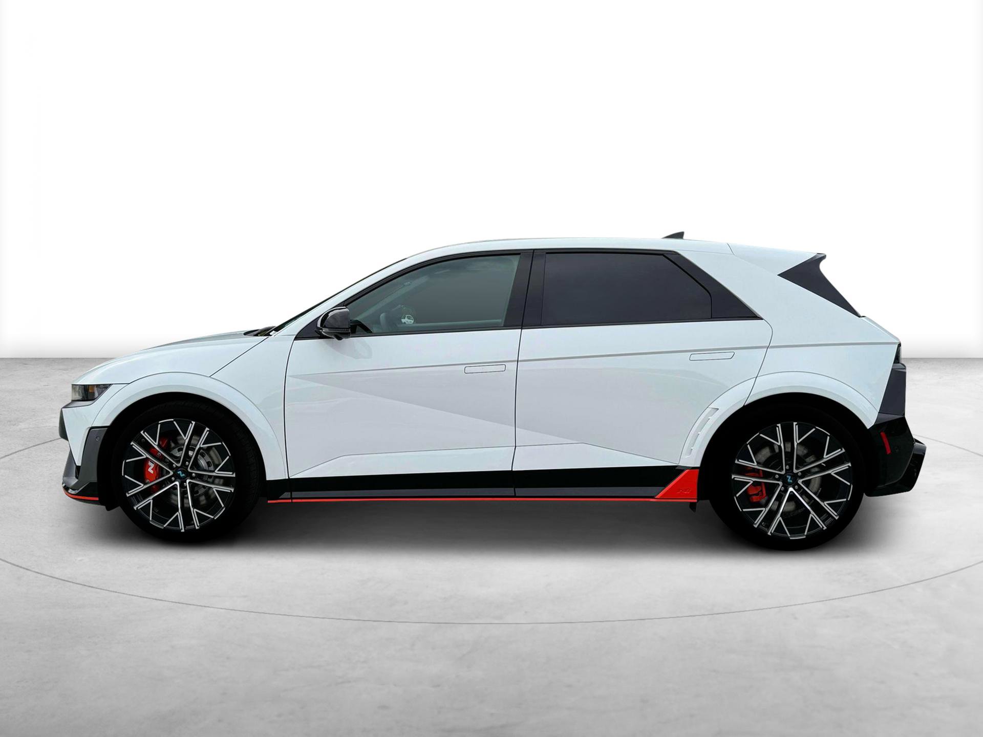 New 2025 Hyundai Ioniq 5 N image 3