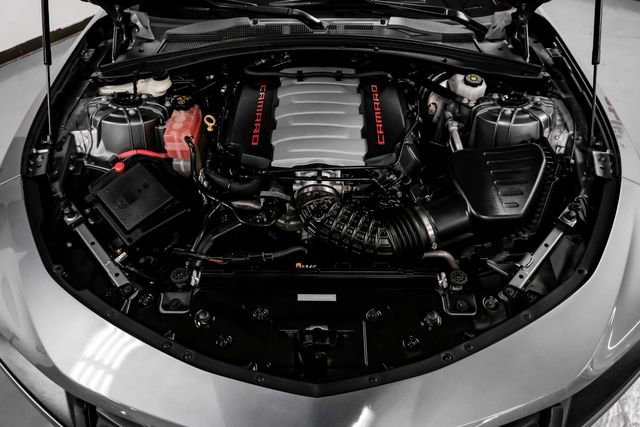 Used 2021 Chevrolet Camaro LT w/ Technology Package RWD image 43