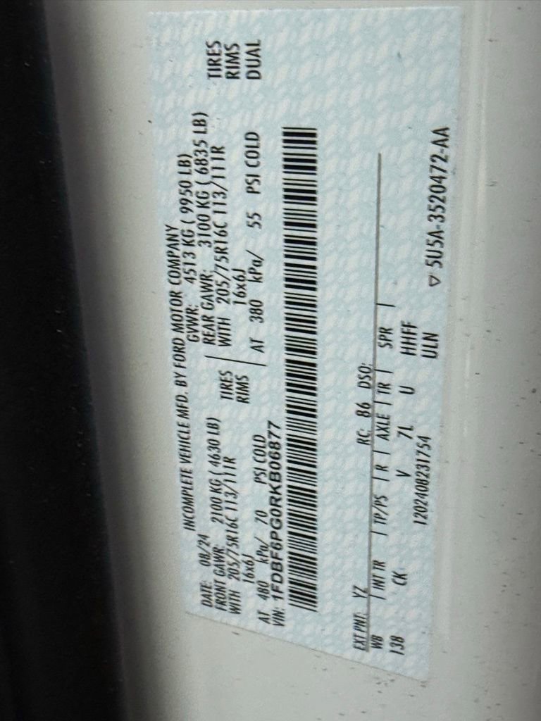 New 2024 Ford Transit 350 DRW w/ Interior Upgrade Package image 33