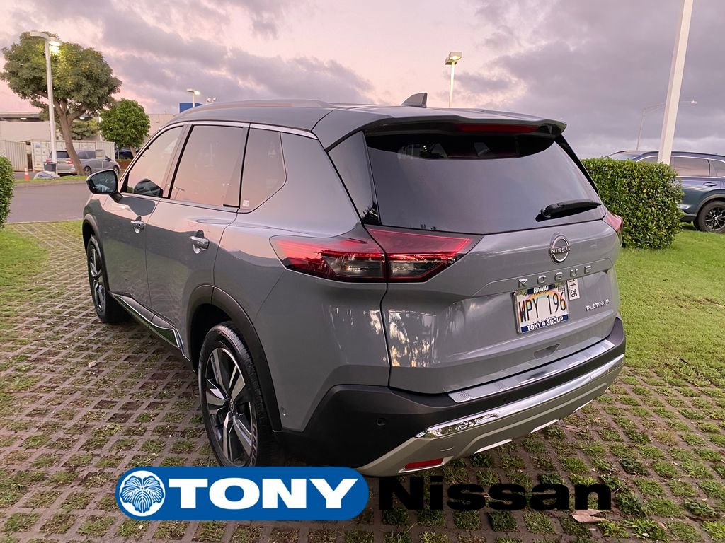 Used 2023 Nissan Rogue Platinum w/ Platinum Premium Package image 5
