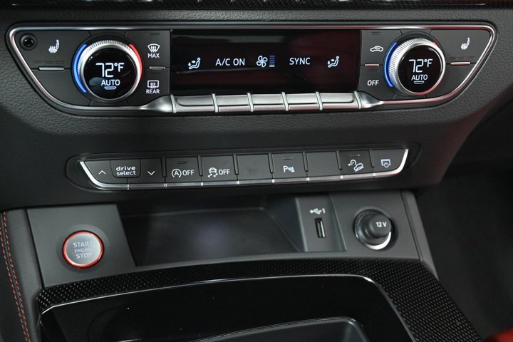 New 2025 Audi SQ5 Premium Plus image 15