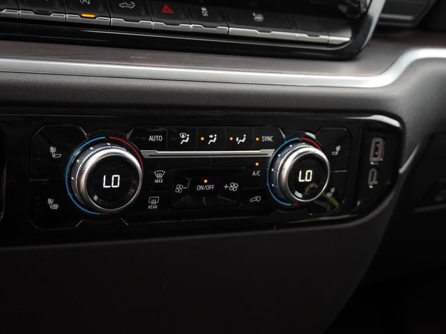 Used 2025 GMC Sierra 1500 SLT AWD/4WD image 25