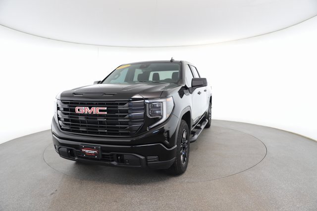 Used 2023 GMC Sierra 1500 Pro w/ Graphite Edition image 32