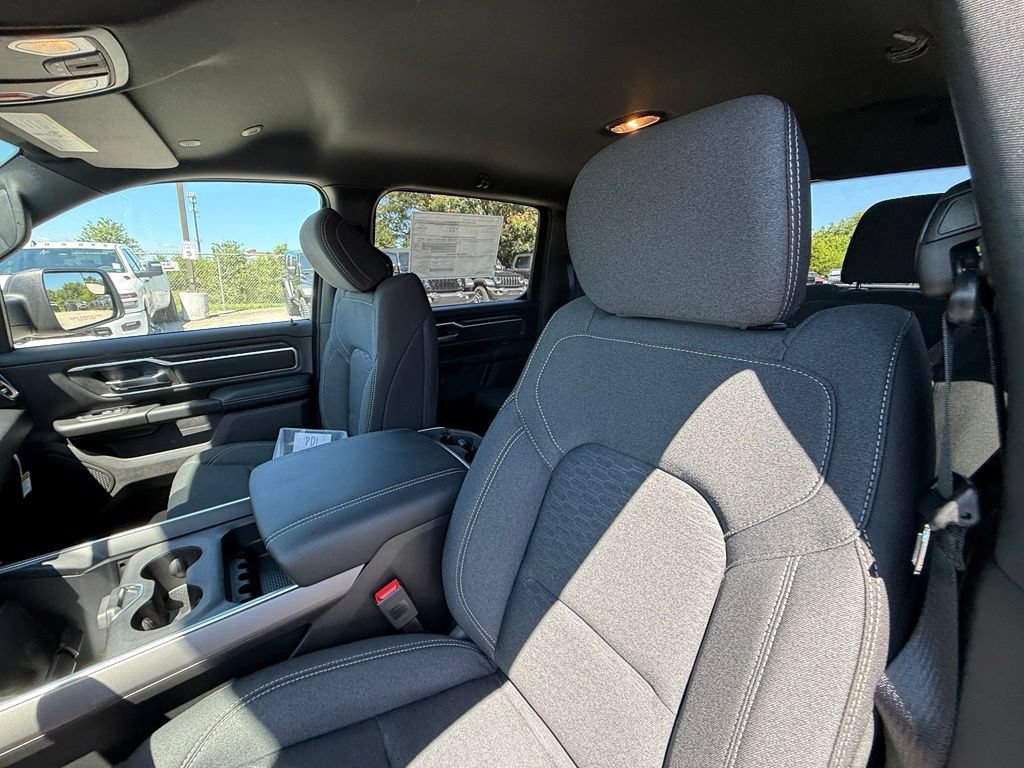 New 2026 RAM 1500 Big Horn AWD/4WD image 13