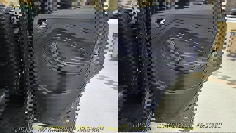 Used 2019 Ford Escape SEL image 14