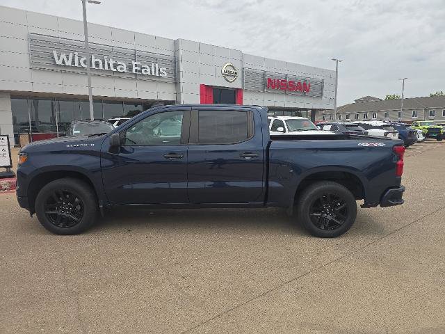Used 2022 Chevrolet Silverado 1500 Custom AWD/4WD image 2