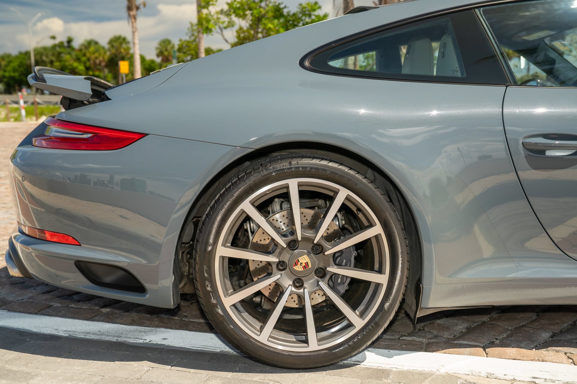 Used 2017 Porsche 911 Carrera RWD image 22
