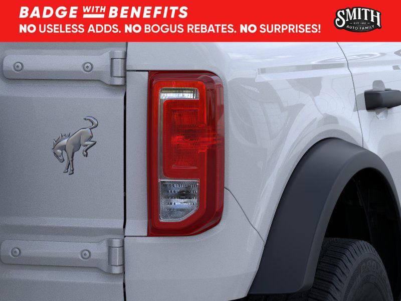 New 2025 Ford Bronco 4-Door image 24