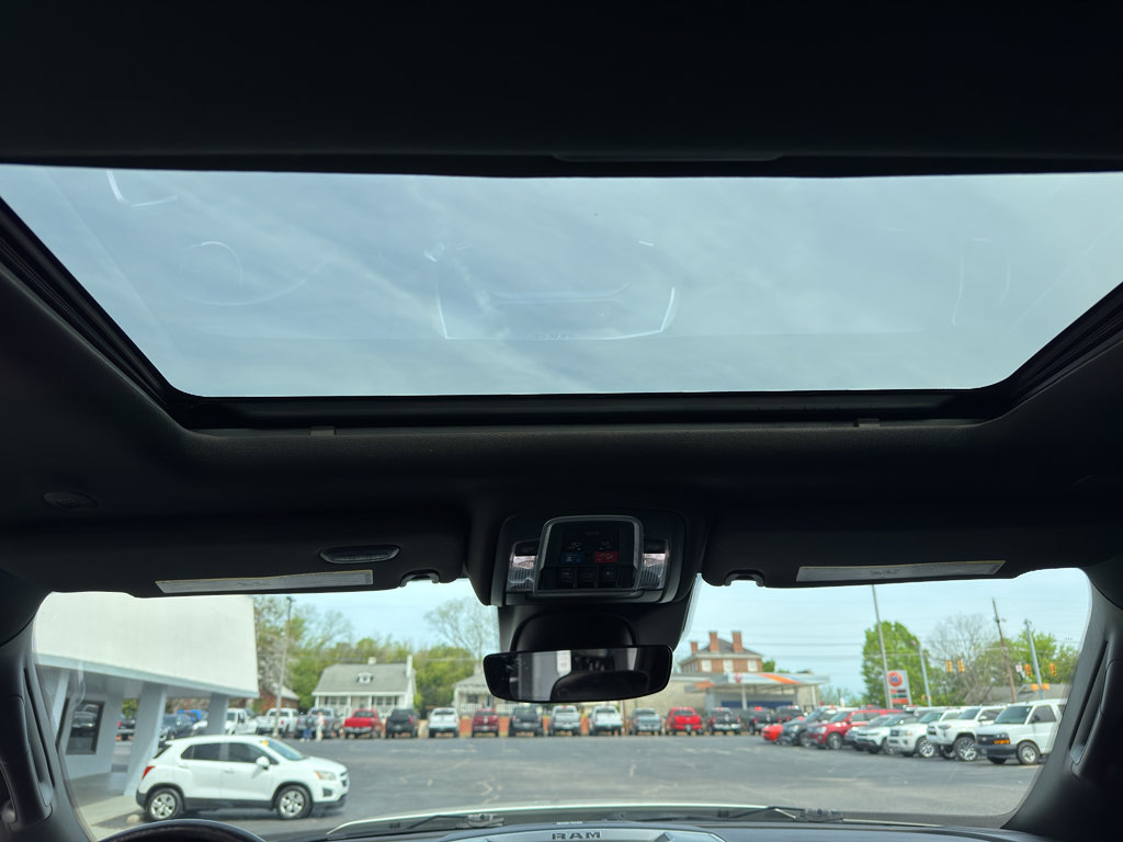 Used 2019 RAM 3500 Laramie image 26