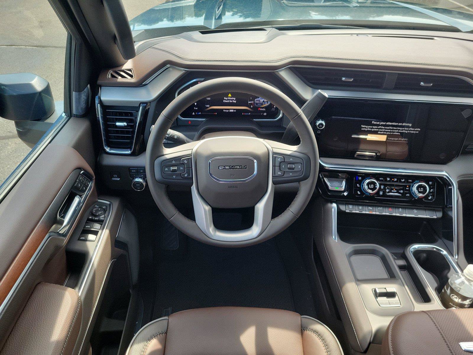 New 2026 GMC Sierra 2500 Denali w/ Denali Reserve Package AWD/4WD image 9