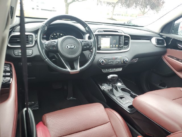 Used 2017 Kia Sorento SX AWD/4WD image 10