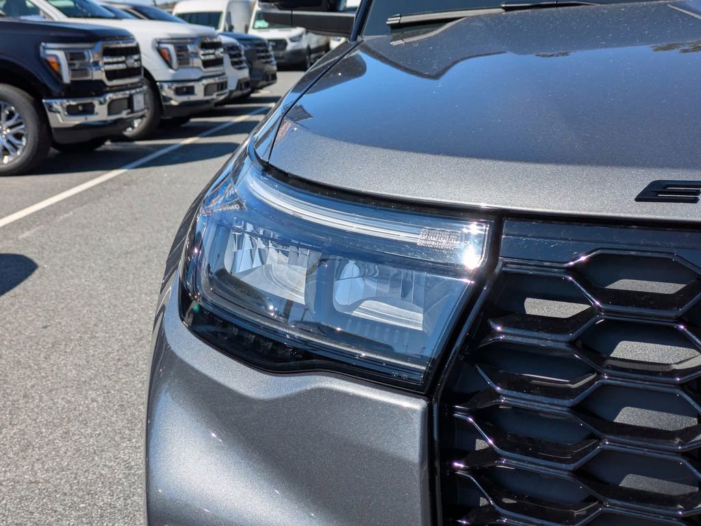 New 2026 Ford Explorer ST image 10