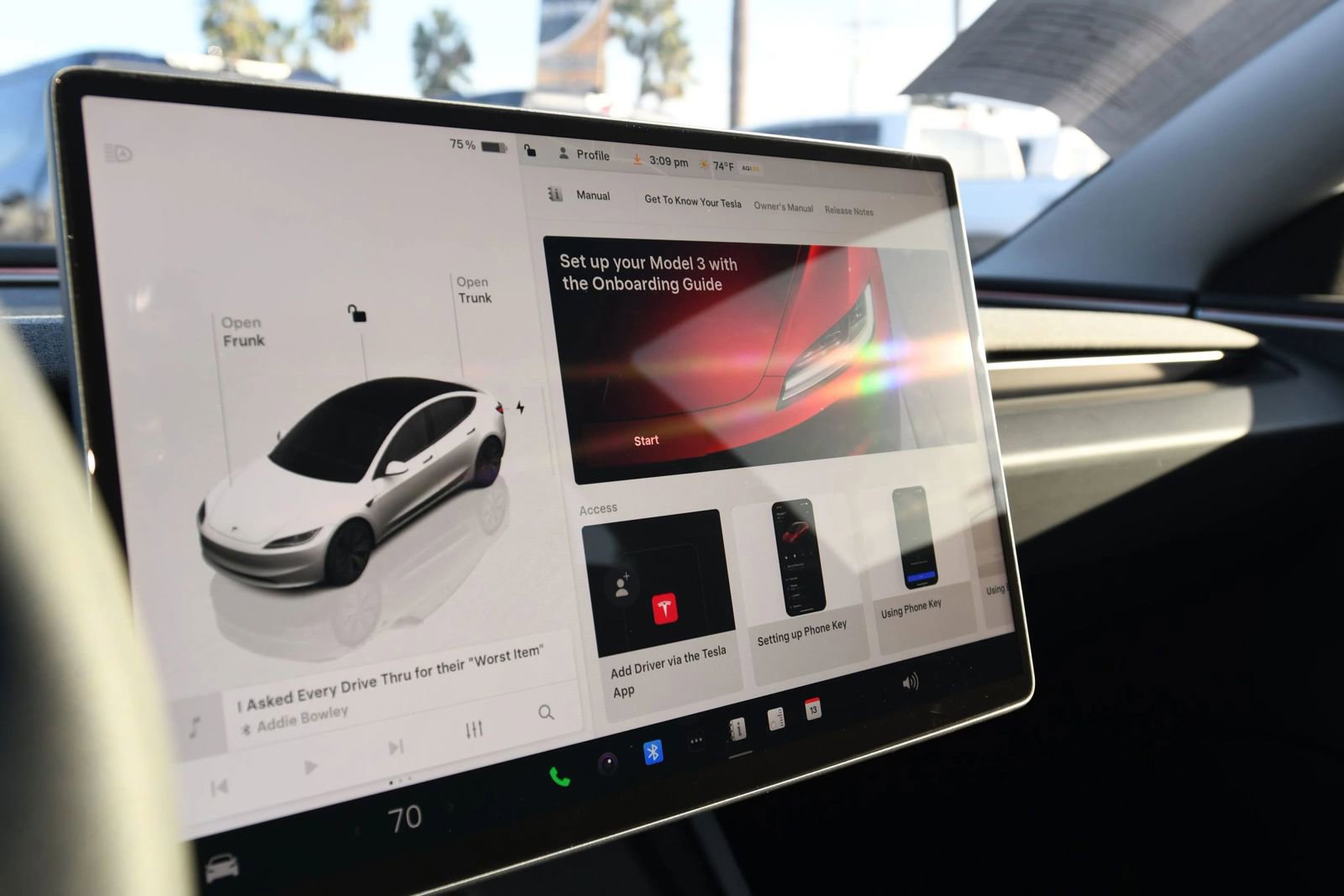 Used 2024 Tesla Model 3 Standard Range image 22