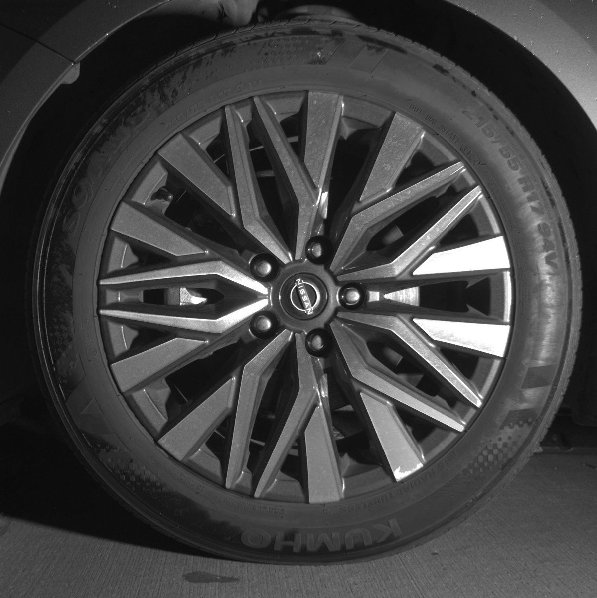 Used 2025 Nissan Altima 2.5 SV image 12