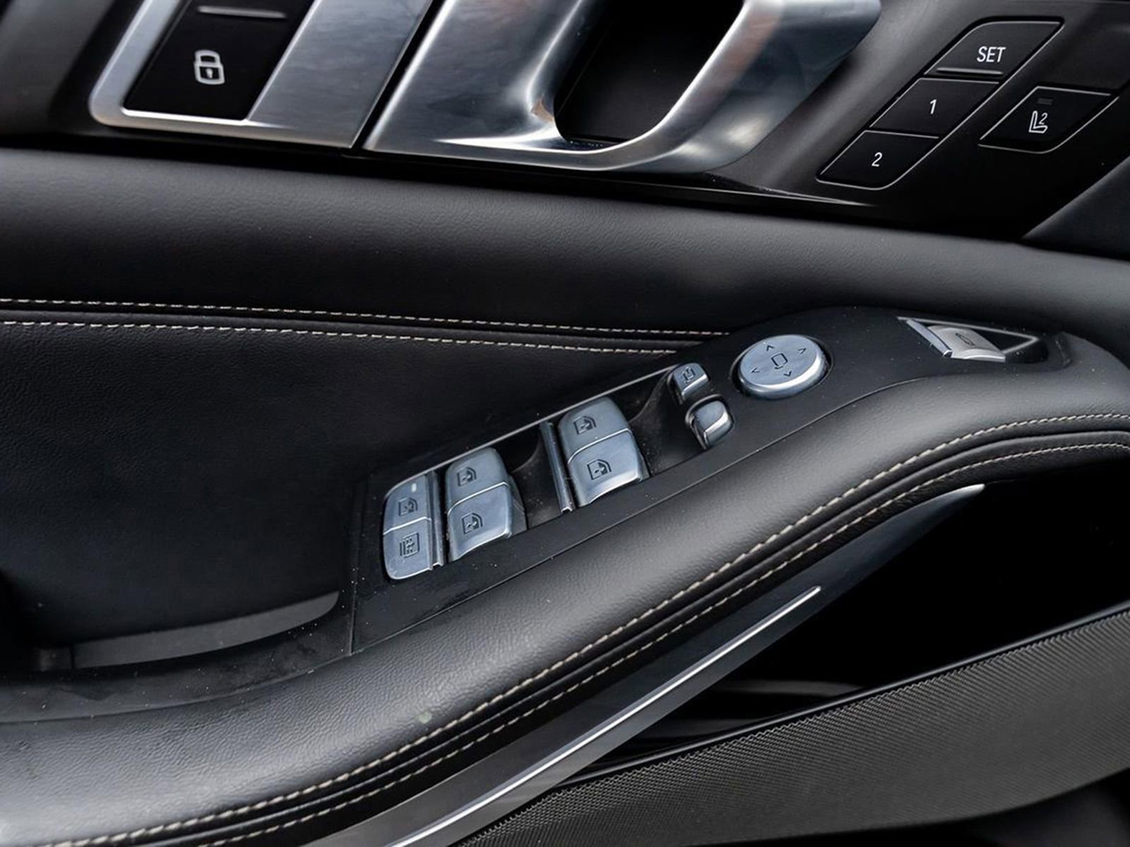 Used 2023 BMW X7 xDrive40i w/ Premium Package image 64