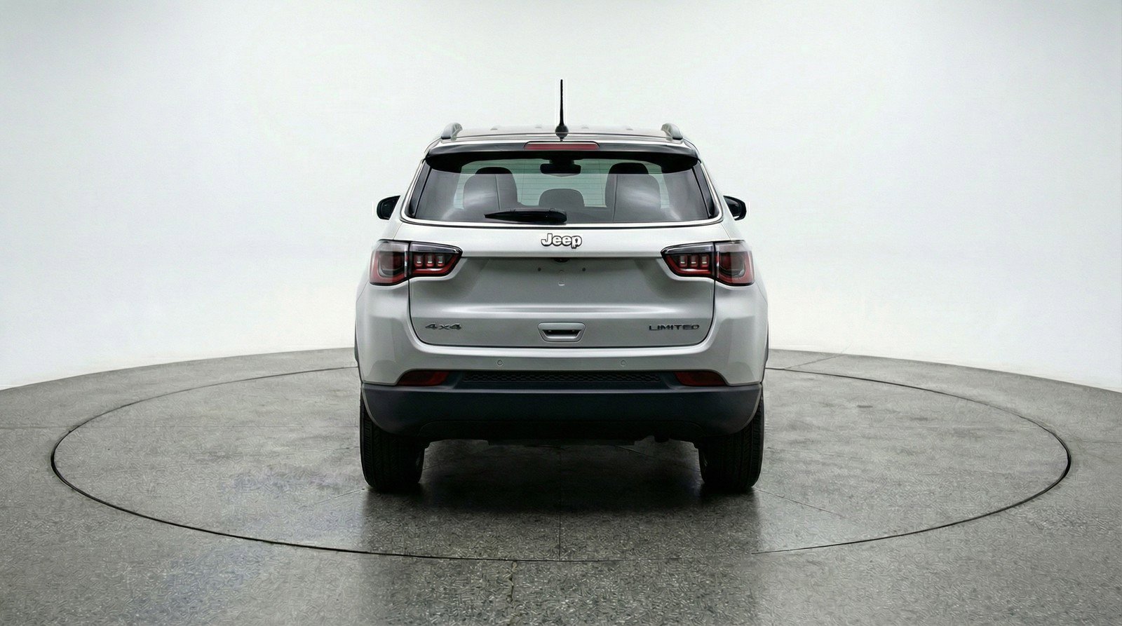 Used 2025 Jeep Compass Limited image 7